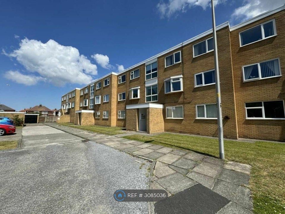 Property photo 2 of 15