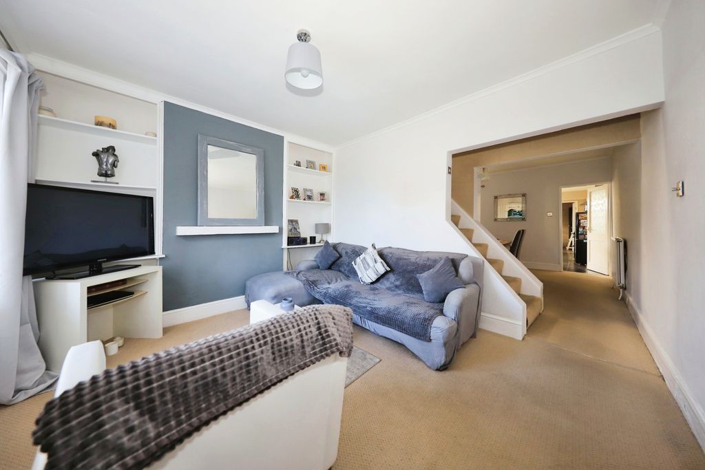 Property photo 1 of 19 Photography