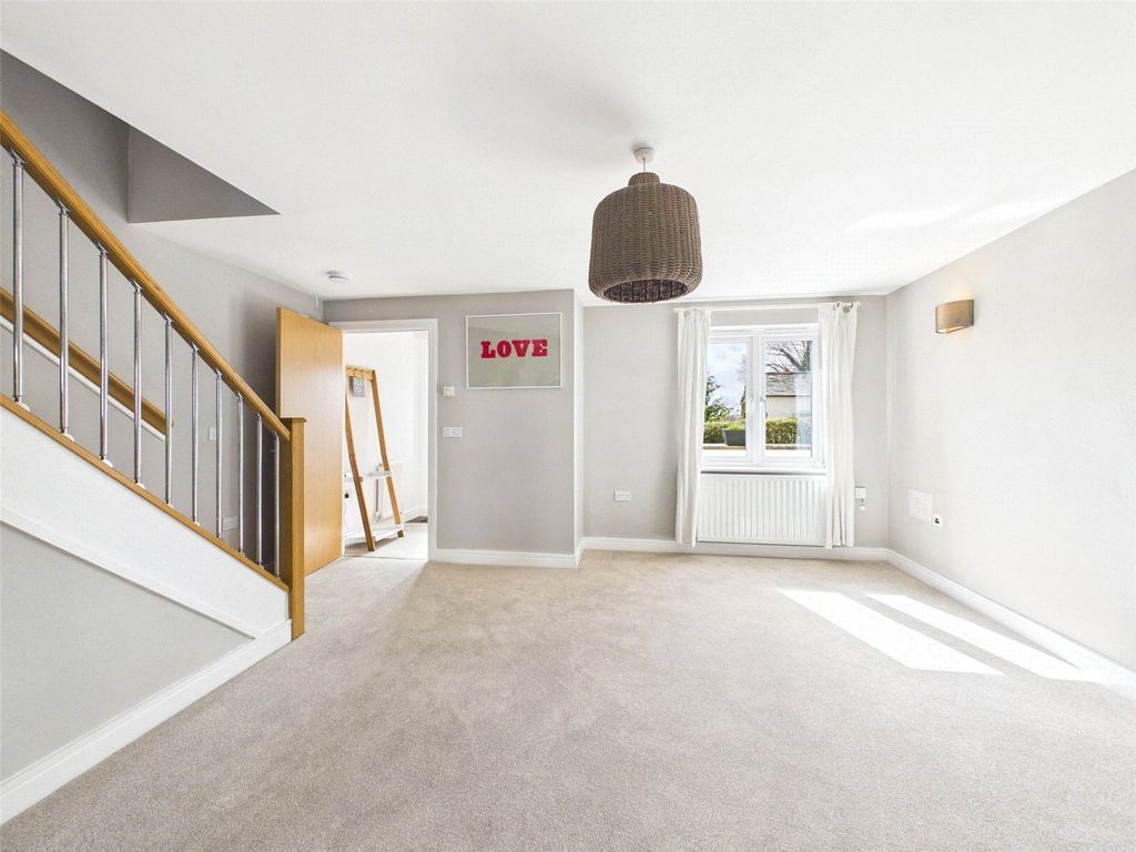 Property photo 3 of 21 Picture No. 34