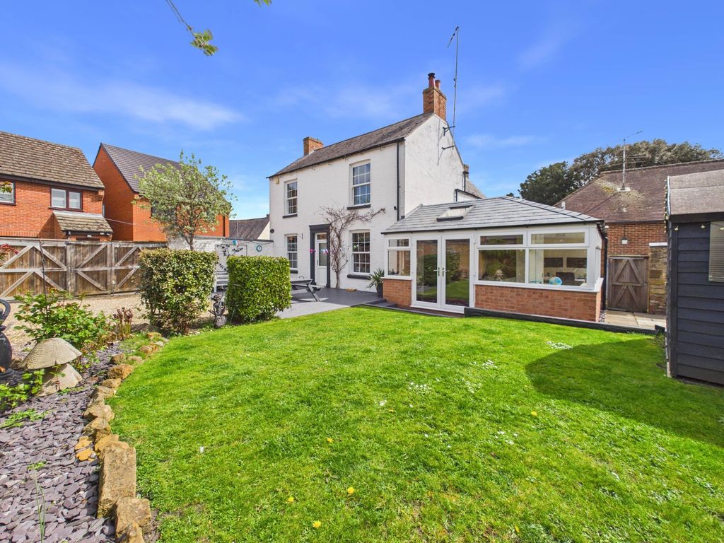 Property photo 1 of 29