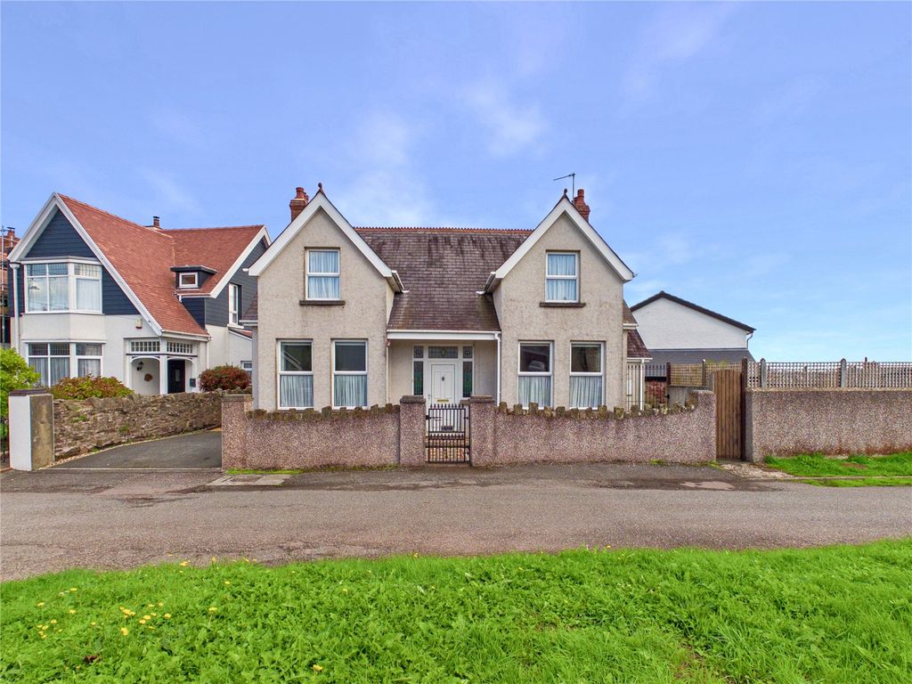 Property photo 1 of 49 Picture No. 04
