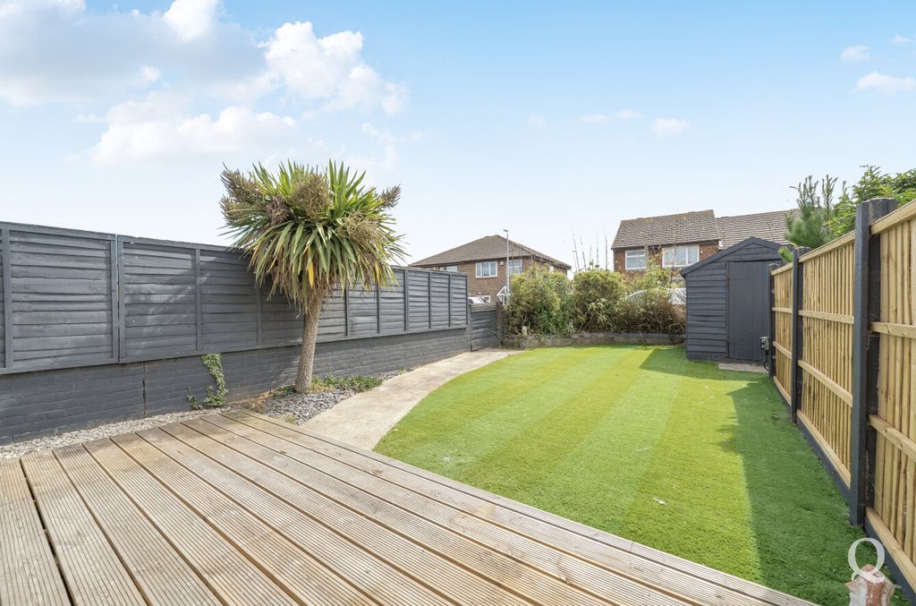 Property photo 3 of 26 2A5951A3-7568-4d1...