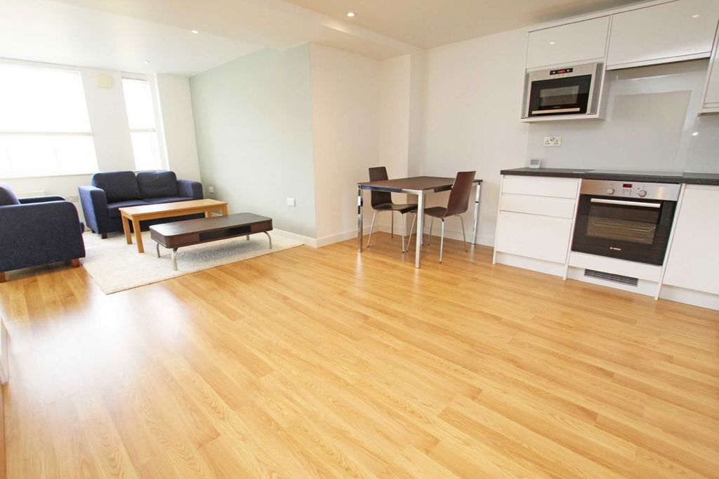 Property photo 2 of 4