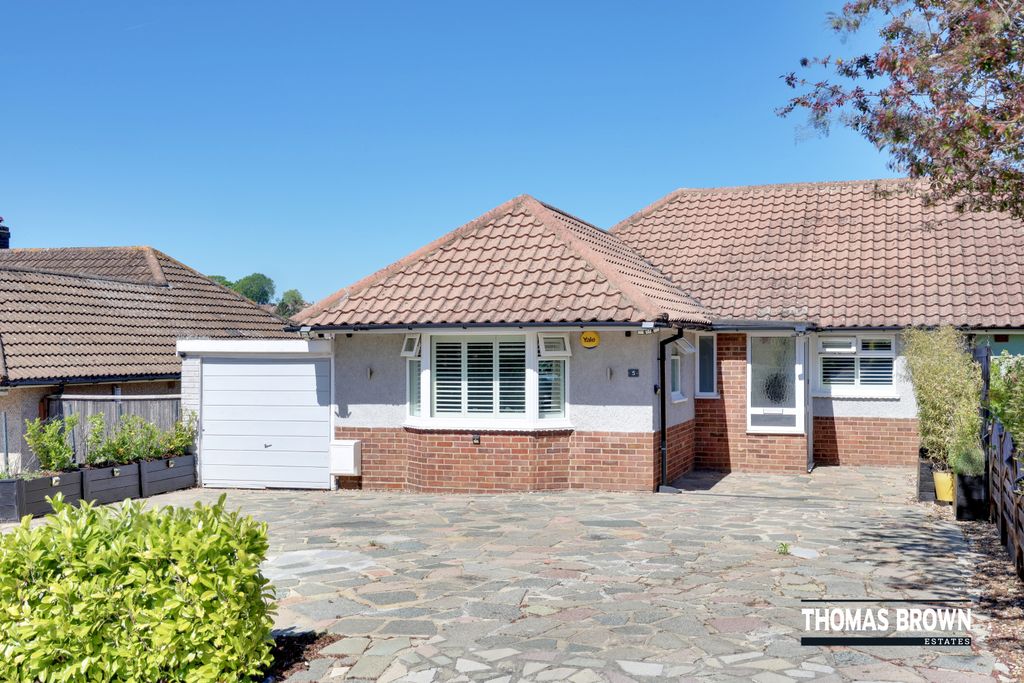 Property photo 1 of 22
