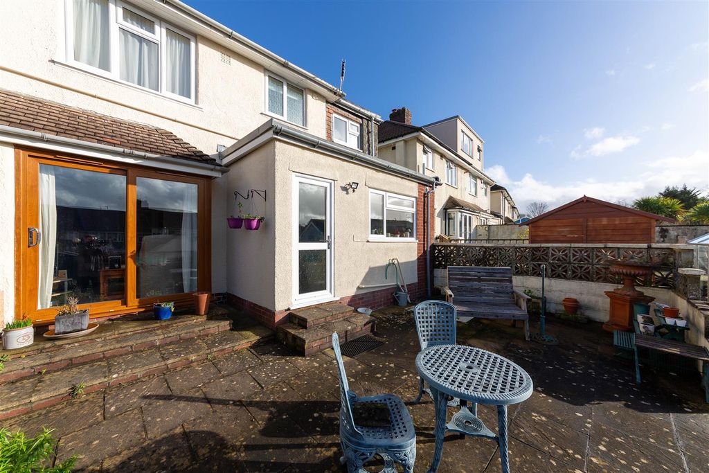 Property photo 3 of 20 Ks2B0375-Hdr.Jpg