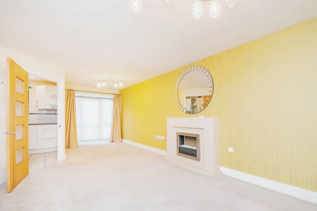 Property photo 2 of 17 Photography