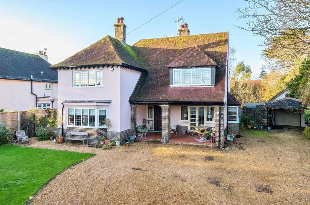 Property photo 1 of 33