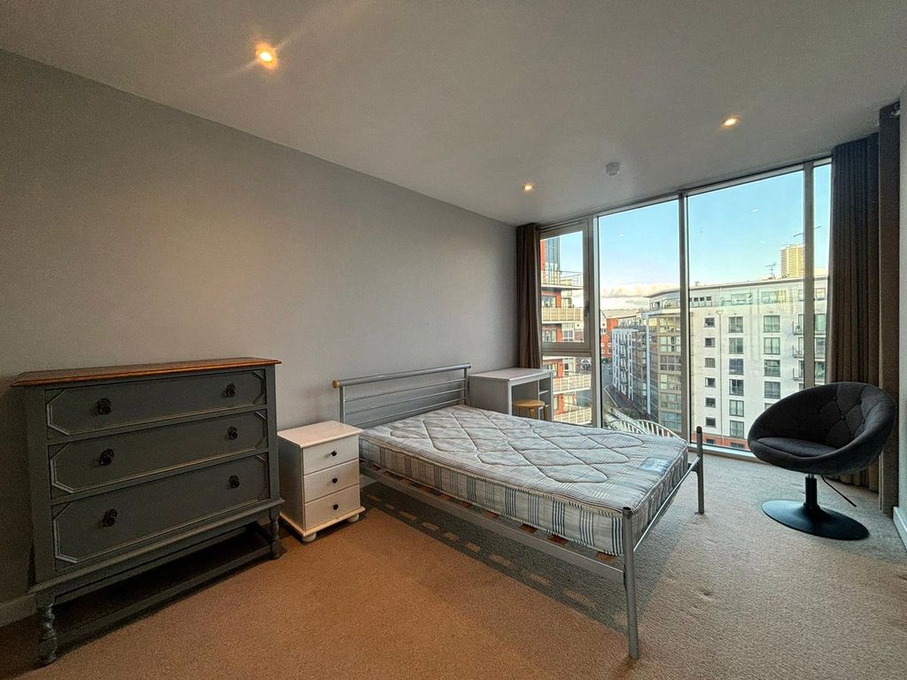 Property photo 3 of 8 Picture No. 01