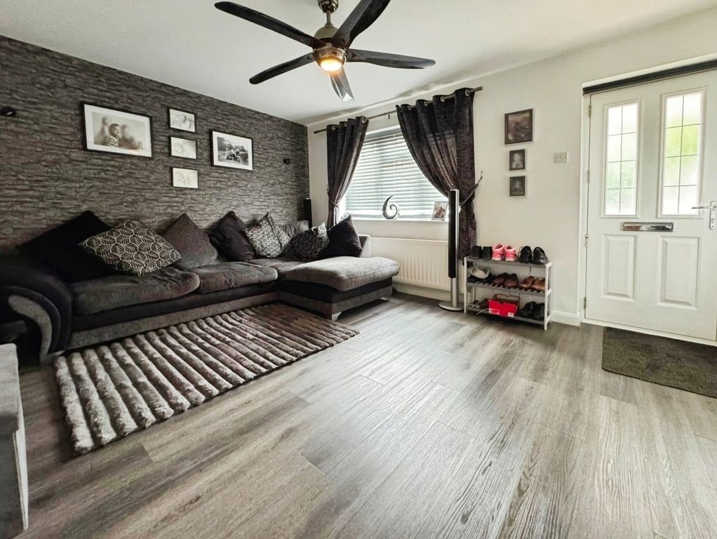 Property photo 2 of 14 Pbox-Img.Jpg