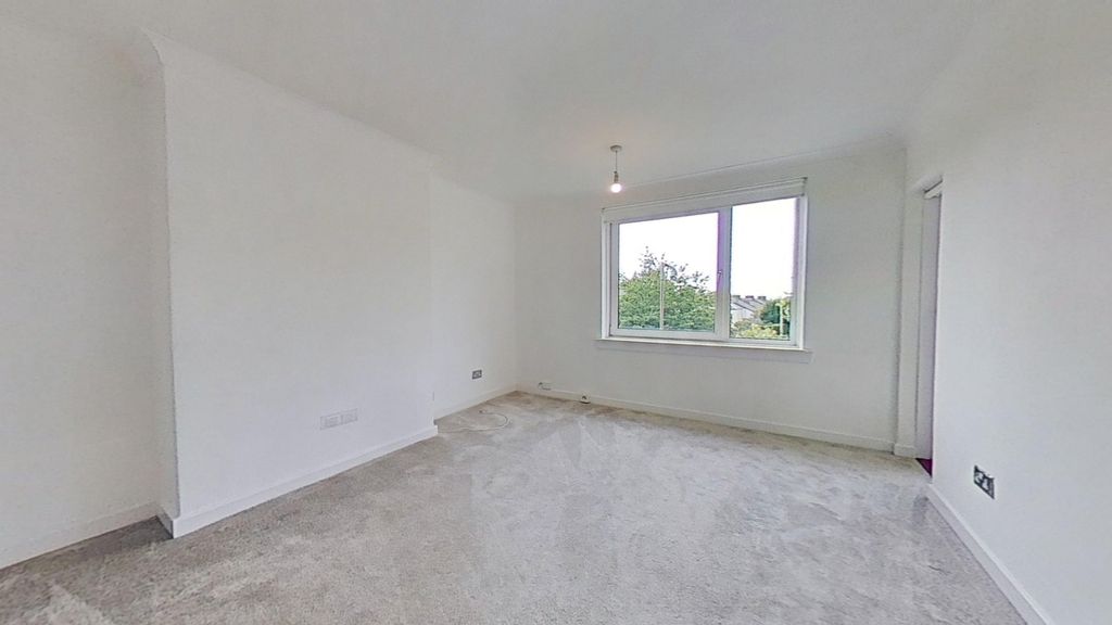 Property photo 2 of 13 Photo 2