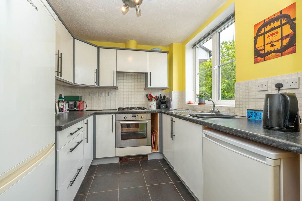 Property photo 3 of 7