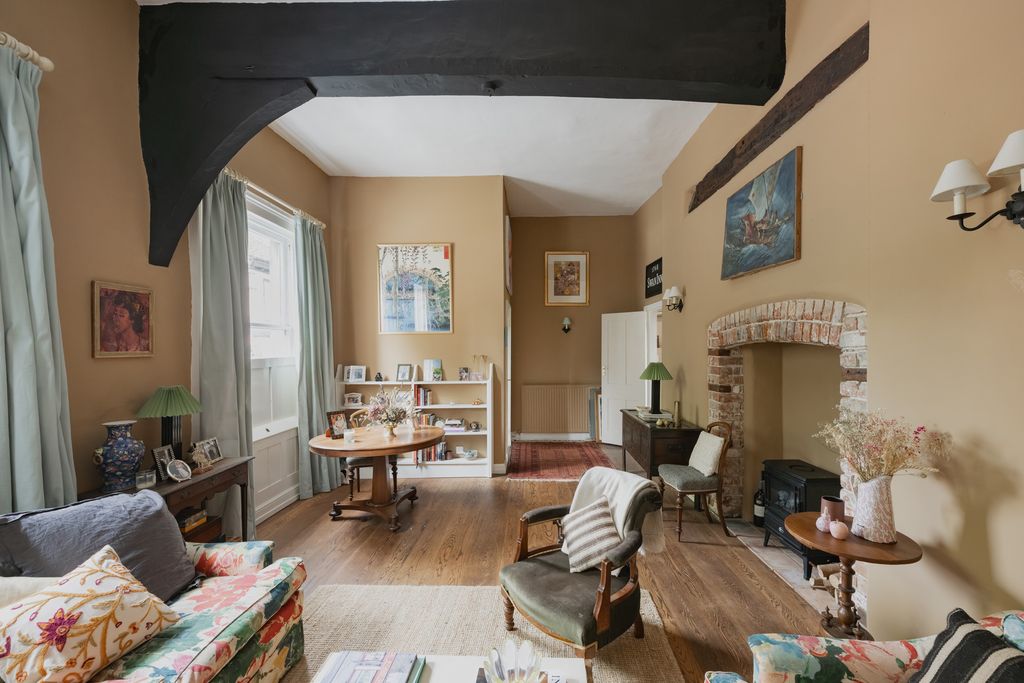 Property photo 3 of 29 314601 - 10 Mill Street, Nayland With Wissington-10.Jpg