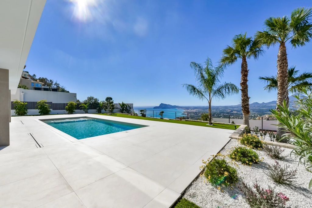 Property photo 1 of 50 Modern And Luxurious New-Build Villa With Sea View For Sale In Altea Hills