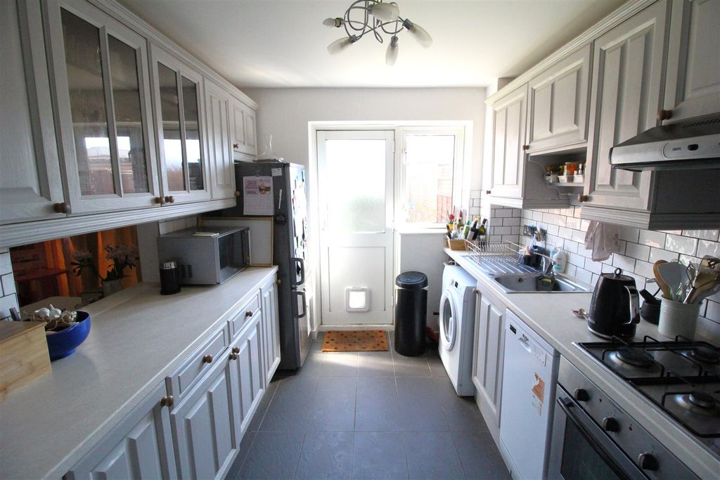 Property photo 3 of 14 Img_2958.Jpg