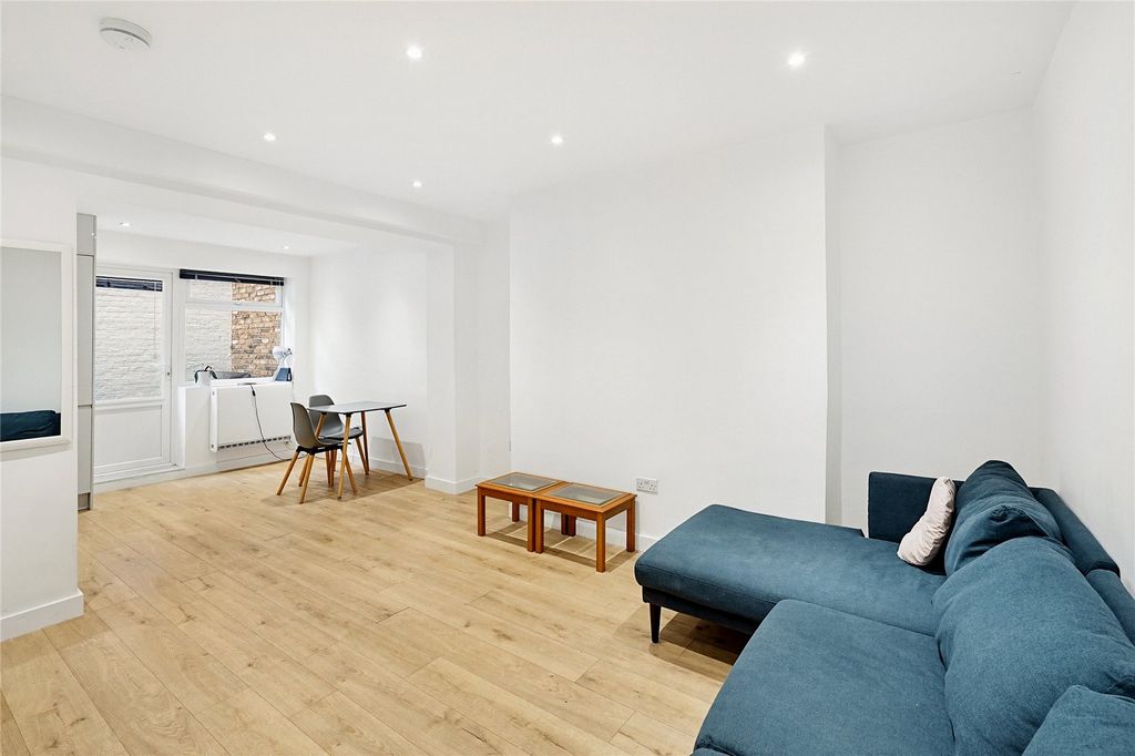 Property photo 1 of 10 Picture No. 07