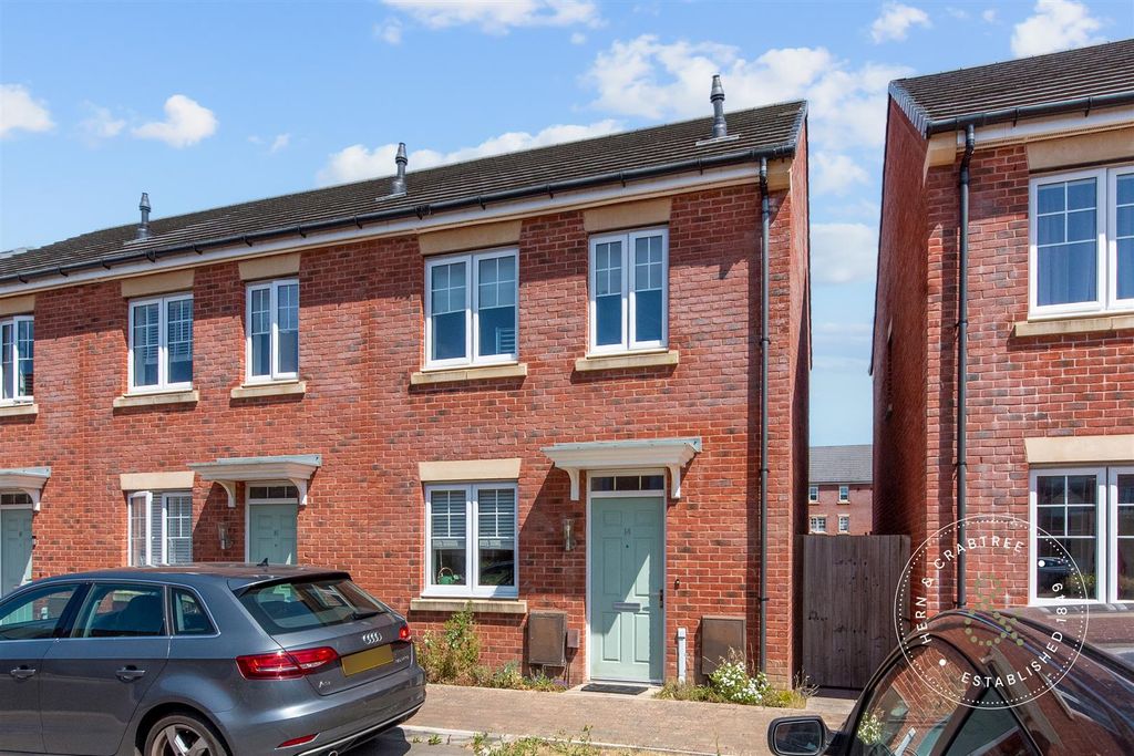 Property photo 1 of 28 Rhodri-Morgan-Way-25.Jpg