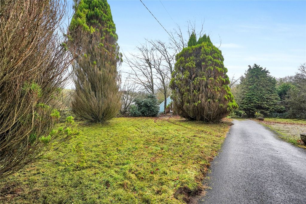 Property photo 2 of 13 Picture No. 11