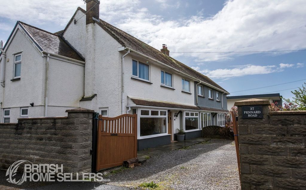 Property photo 2 of 32 Picture No. 31