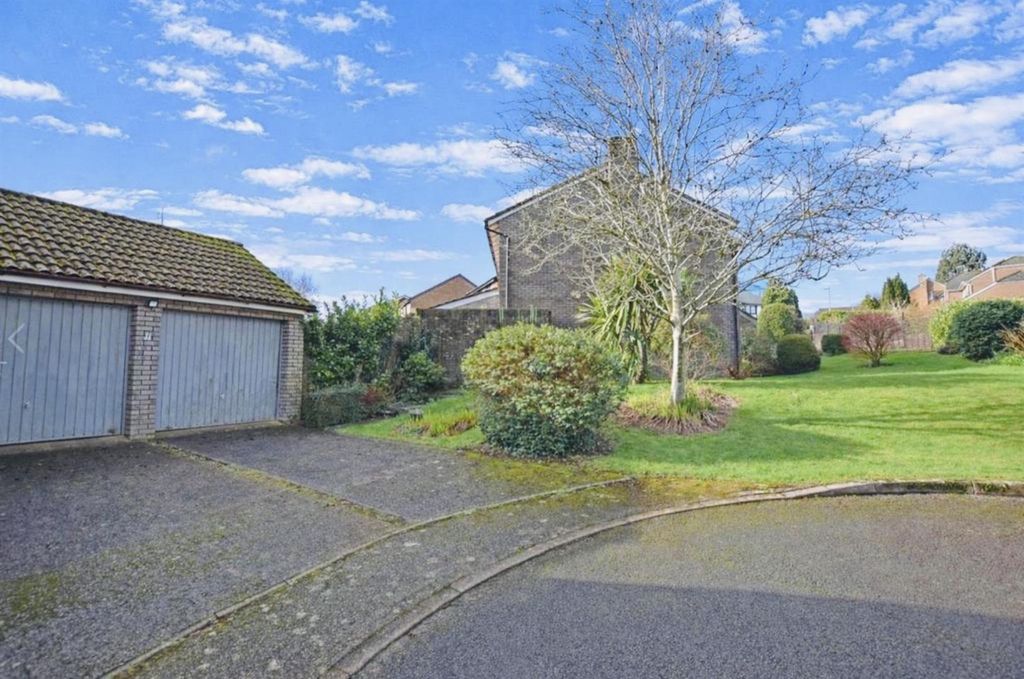 Additional image 18 of 4 bed property for saleMillheath Drive, Lisvane, Cardiff CF14