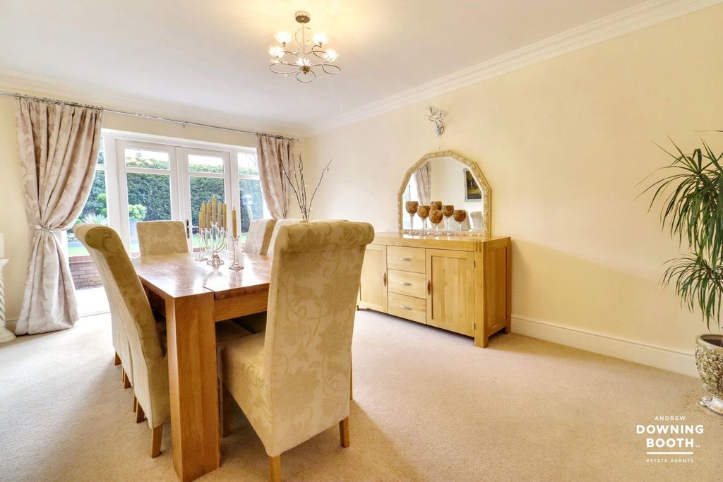 Additional image 14 of 5 bed detached house for saleClayton Drive, Lichfield WS13