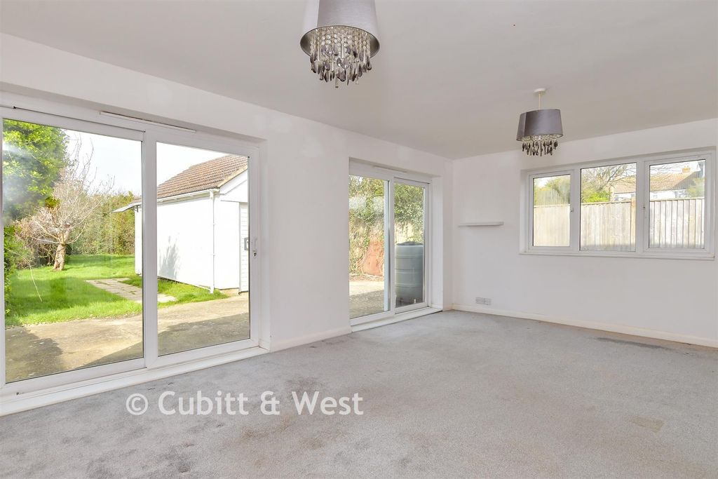 Property photo 3 of 14 Family Room