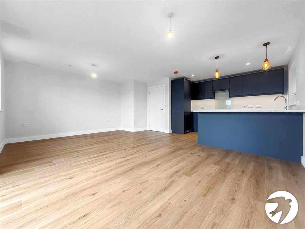 Property photo 2 of 8 Picture No. 03