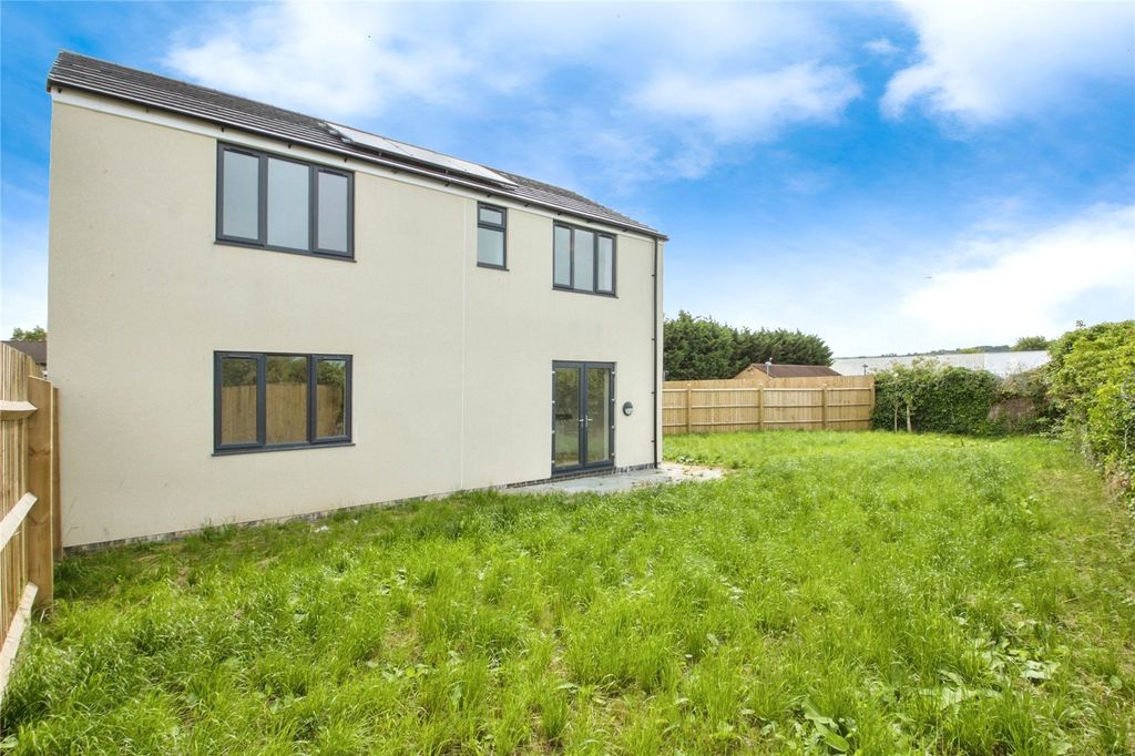 Property photo 1 of 23 Picture No. 26