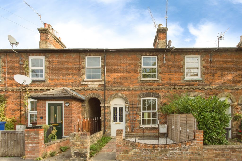 Property photo 1 of 11