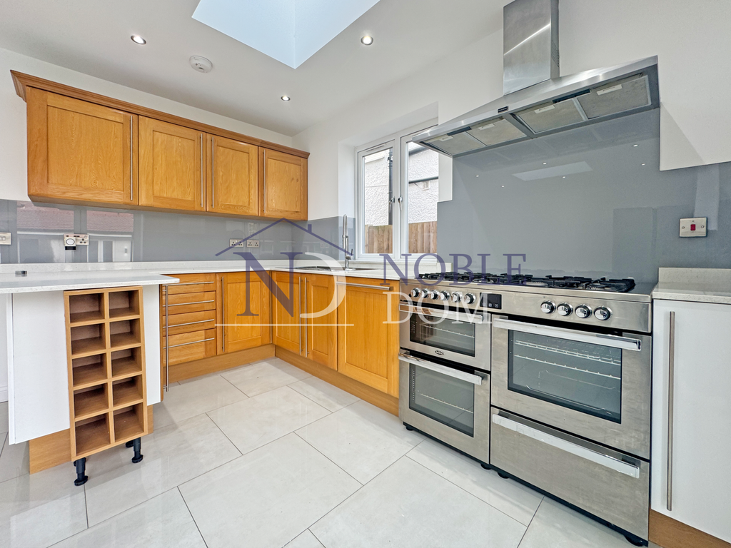 Property photo 2 of 18 Gallery