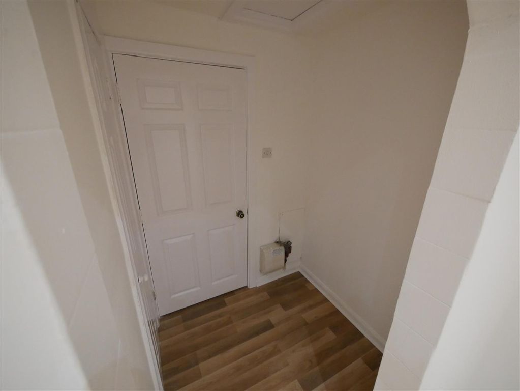 Property photo 3 of 13 P1120173.Jpg