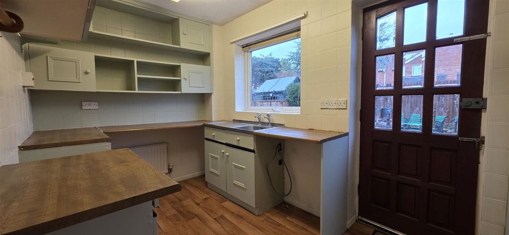 Property photo 2 of 7 20251201_091120.Jpg