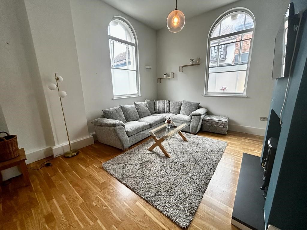 Property photo 3 of 10
