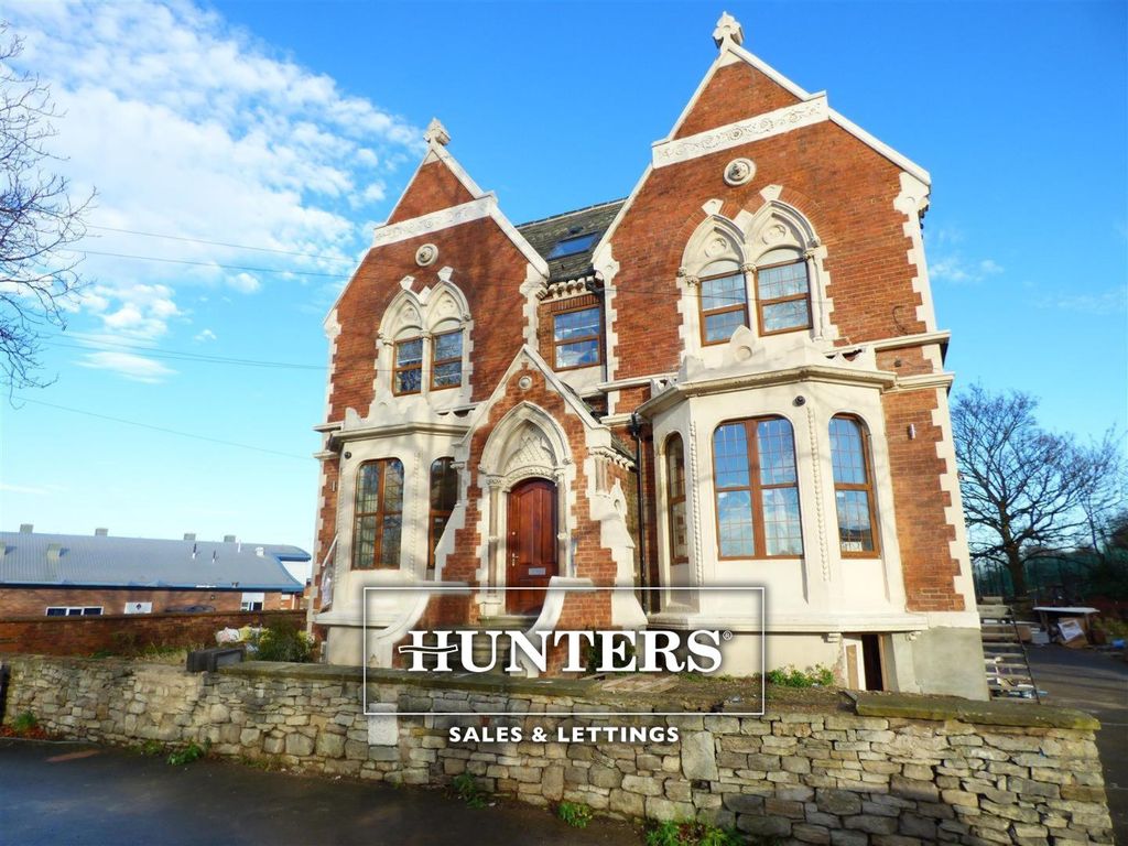 Property photo 1 of 9 Untitled Design (49).Png