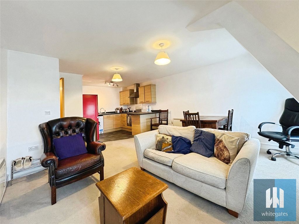 Property photo 2 of 10 Picture No. 20