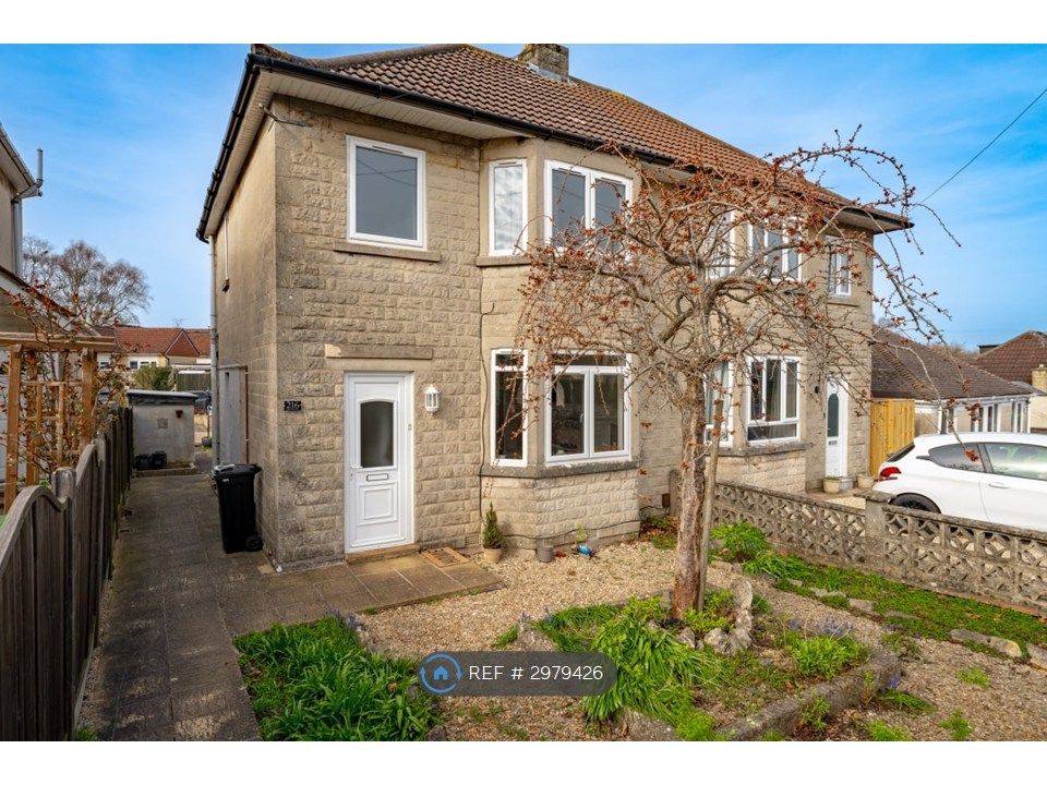 Property photo 1 of 9