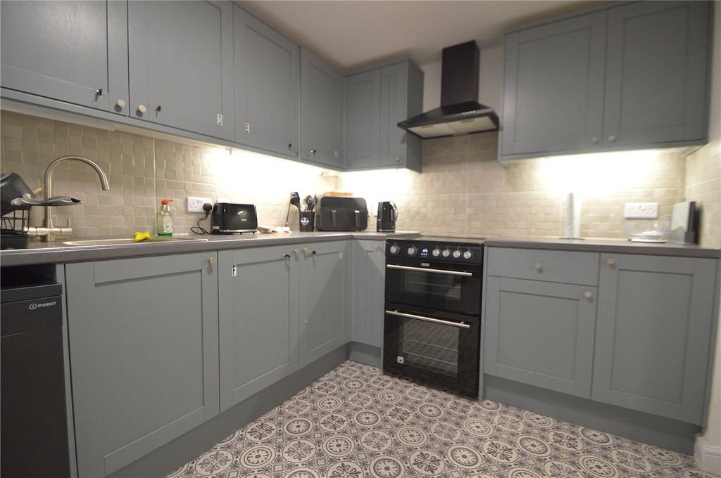 Property photo 3 of 9 Picture No. 04