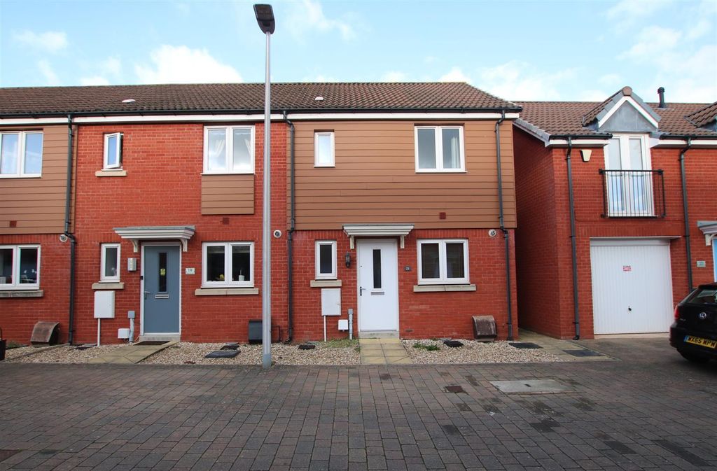 Property photo 1 of 12 Front.Jpg