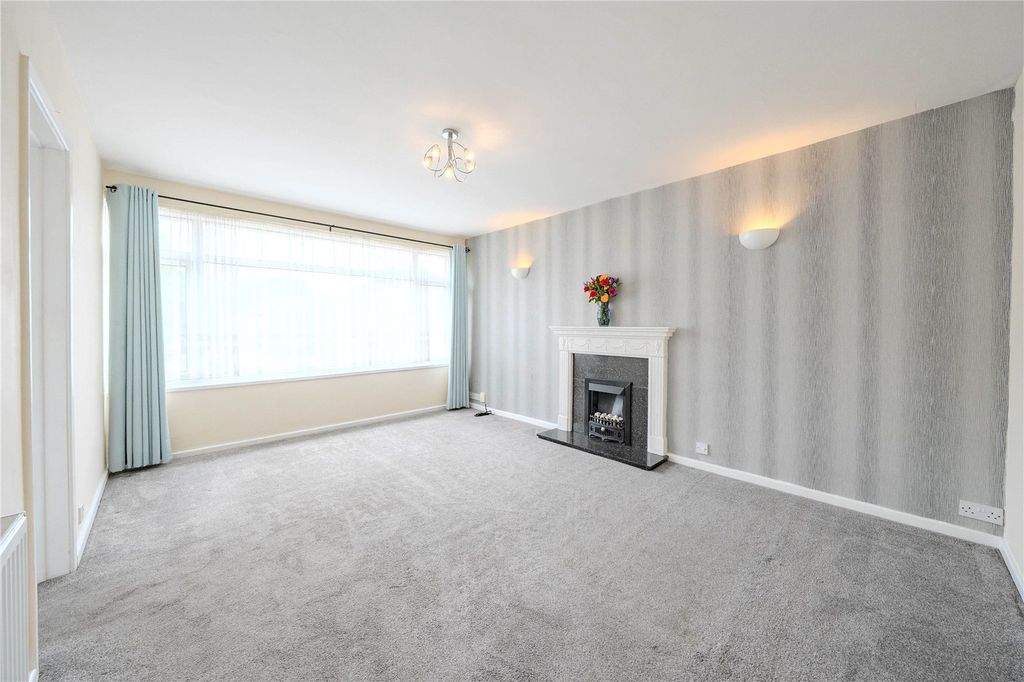 Property photo 2 of 10 Picture No. 06