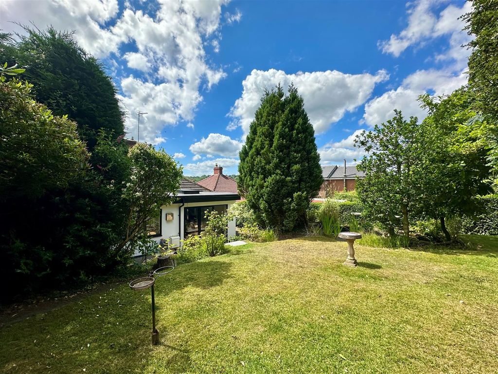 Property photo 2 of 23