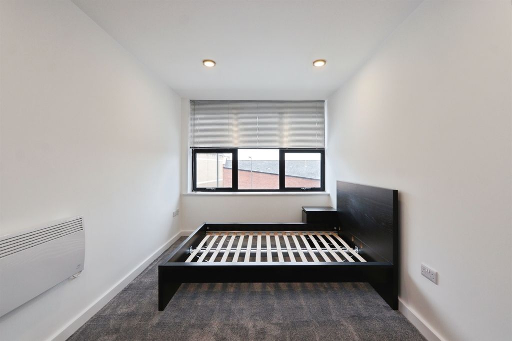 Additional image 8 of 1 bed flat for saleBurlington Street, Chesterfield S40