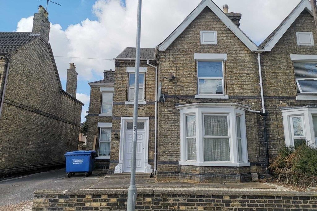 Property photo 1 of 7