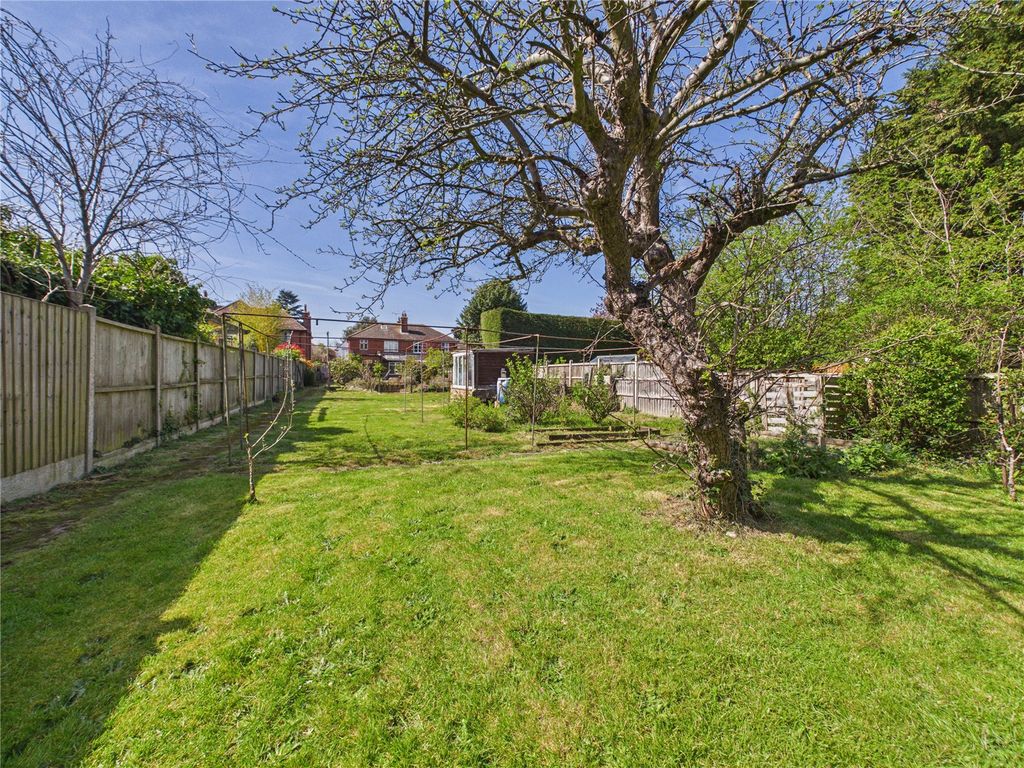 Property photo 3 of 23 Picture No. 19