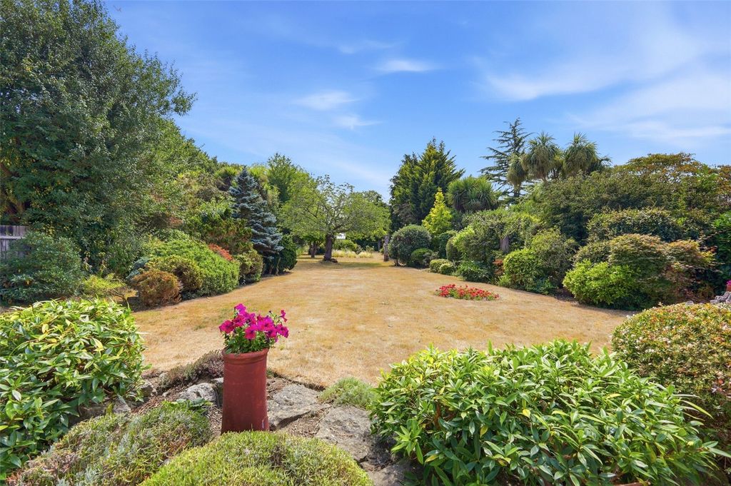 Property photo 2 of 31 Picture No. 38