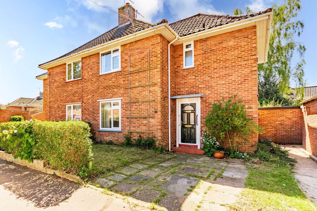 Property photo 1 of 15