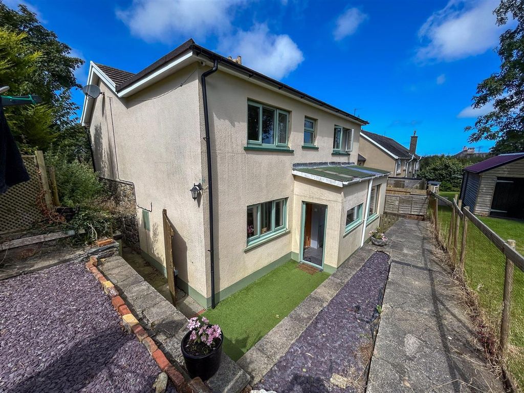 Property photo 3 of 16 Img_8602.Jpg