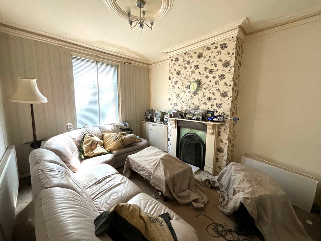 Property photo 2 of 11 F9441F28833ce5Ad573770502Cbe12136dc85Bce.Jpeg