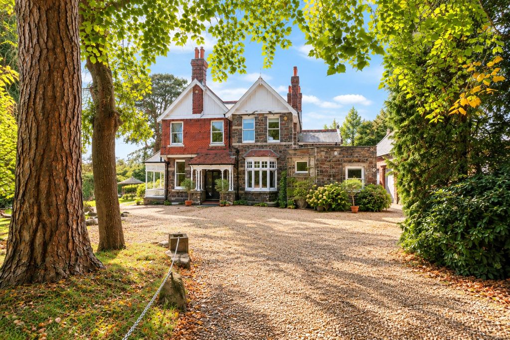 Property photo 1 of 57 Picture No. 74