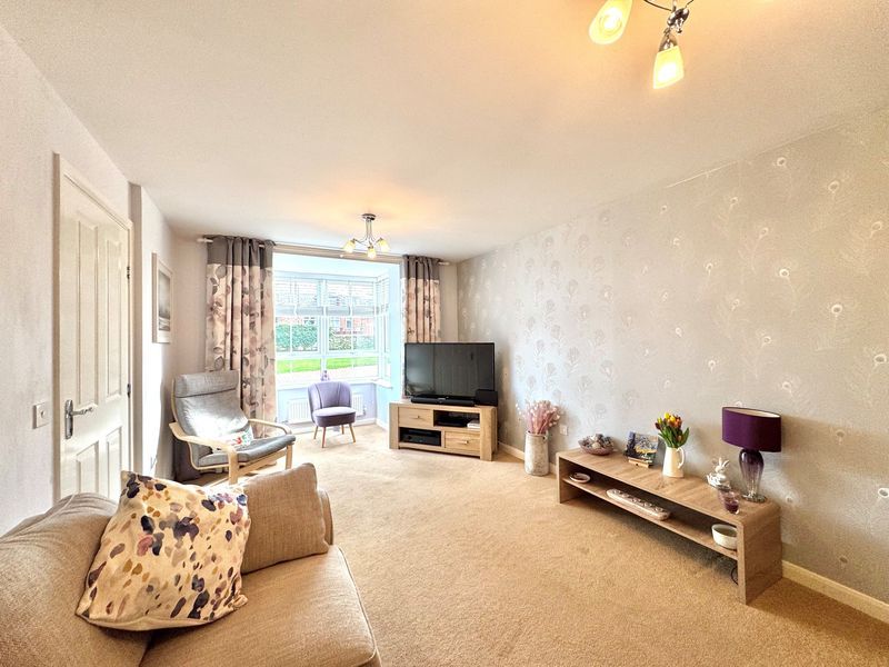 Property photo 3 of 28 Photo 8