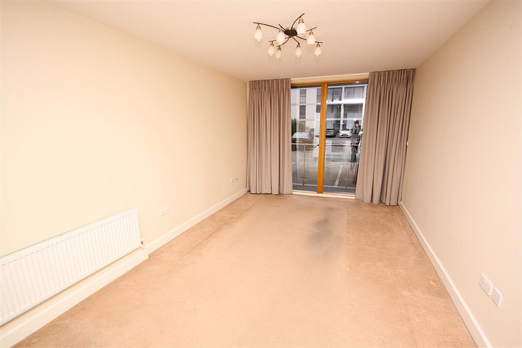 Property photo 3 of 7 Rg5_S7M8d0K-Qg07G2Isaq.Jpg