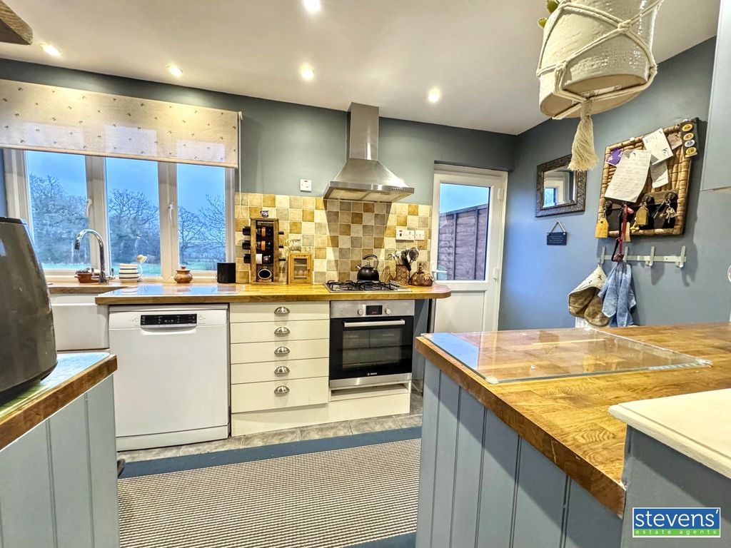 Property photo 3 of 26 Img_7148